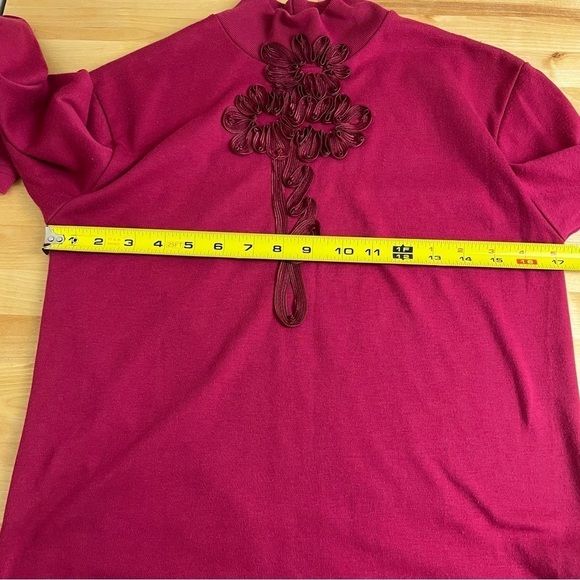 Vintage Adolfo Sport Burgundy Red 3D Ribbon Flower Mock Shirt Size Small‎ - Picture 11 of 13